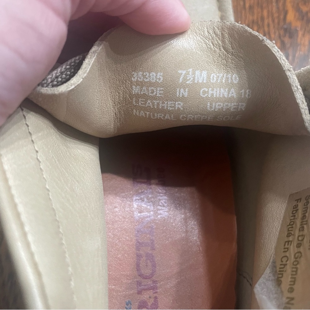Clarks Wallabee - Picture 9 of 12